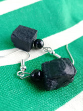 Cargar imagen en el visor de la galería, Pendientes Turmalina
