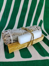 Cargar imagen en el visor de la galería, Pack Atadito + Palo santo + Selenita
