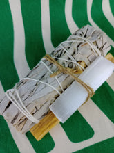 Cargar imagen en el visor de la galería, Pack Atadito + Palo santo + Selenita
