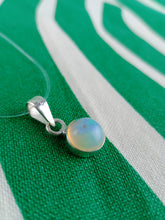 Cargar imagen en el visor de la galería, Colgante Opalo con Plata Mod. 3
