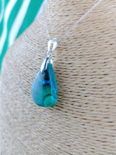 Cargar imagen en el visor de la galería, Colgante Crisocola con Plata Mod. 2
