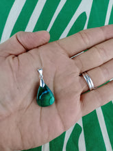 Cargar imagen en el visor de la galería, Colgante Crisocola con Plata Mod. 2
