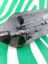 Cargar imagen en el visor de la galería, Punta Turmalina Negra
