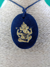 Cargar imagen en el visor de la galería, Colgante Shunguita Ganesha
