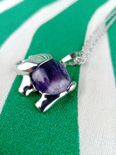 Cargar imagen en el visor de la galería, Colgante Elefante Amatista
