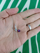 Cargar imagen en el visor de la galería, Colgante Bruja de Plata con Amatista
