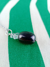 Cargar imagen en el visor de la galería, Colgante Shunguita con Cuarzo Herkimer Mod 2
