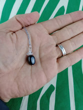 Cargar imagen en el visor de la galería, Colgante Shunguita con Cuarzo Herkimer Mod 2
