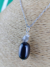 Cargar imagen en el visor de la galería, Colgante Shunguita con Cuarzo Herkimer Mod 5
