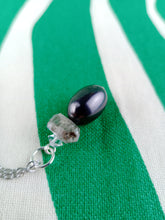 Cargar imagen en el visor de la galería, Colgante Shunguita con Cuarzo Herkimer Mod 6
