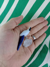 Cargar imagen en el visor de la galería, Loro Blanco
