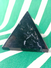 Cargar imagen en el visor de la galería, Piramide Turmalina Grande Mod 2
