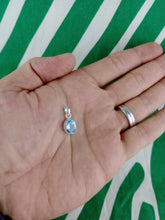 Cargar imagen en el visor de la galería, Colgante Topacio Plata Azul
