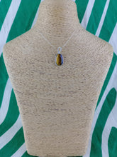 Cargar imagen en el visor de la galería, Colgante Ojo de Tigre Plata Mod 7
