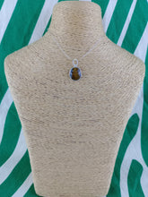 Cargar imagen en el visor de la galería, Colgante Ojo de Tigre Plata Mod 1
