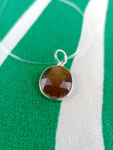 Cargar imagen en el visor de la galería, Colgante Ojo de Tigre Plata Mod 1
