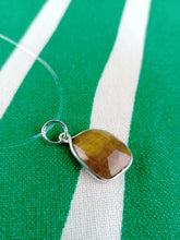 Cargar imagen en el visor de la galería, Colgante Ojo de Tigre Plata Mod 3
