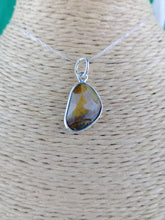 Cargar imagen en el visor de la galería, Colgante Ojo de Tigre Plata Mod 4
