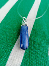 Cargar imagen en el visor de la galería, Colgante Cianita Azul Plata Mod 2
