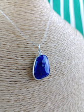 Cargar imagen en el visor de la galería, Colgante Lapislazuli Facetado Mod. 2
