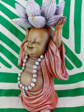 Cargar imagen en el visor de la galería, Portavelas Buda Loto
