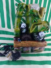 Cargar imagen en el visor de la galería, Fuente Panda Molino Agua
