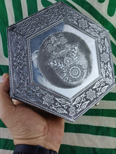 Cargar imagen en el visor de la galería, Joyero Hamsa o Mano de Fatima
