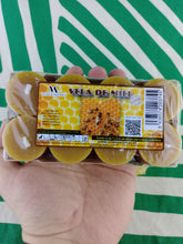 Cargar imagen en el visor de la galería, Oferta Pack 8 Velas Taco Perfumadas Aroma Miel
