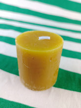 Cargar imagen en el visor de la galería, Oferta Pack 8 Velas Taco Perfumadas Aroma Miel
