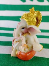 Cargar imagen en el visor de la galería, Ganesha Beig Pequeña
