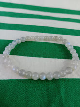 Cargar imagen en el visor de la galería, Pulsera Labradorita 5A
