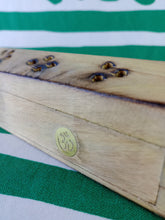 Cargar imagen en el visor de la galería, Oferta Incensario Baul de Om
