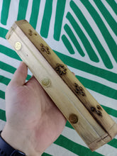 Cargar imagen en el visor de la galería, Oferta Incensario Baul de Om
