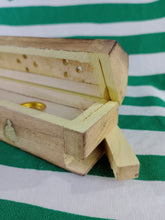 Cargar imagen en el visor de la galería, Oferta Incensario Baul de Buda
