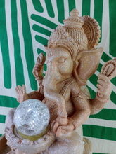 Cargar imagen en el visor de la galería, Fuente Ganesha Loto
