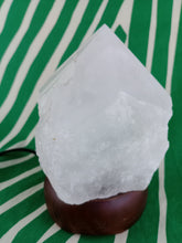 Cargar imagen en el visor de la galería, Lampara Cuarzo Blanco
