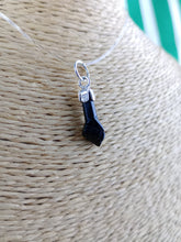 Cargar imagen en el visor de la galería, Puñito o Manita de Azabache Plata Mod 1
