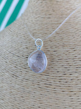 Cargar imagen en el visor de la galería, Colgante Cuarzo Rosa Plata Mod 1
