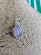 Cargar imagen en el visor de la galería, Colgante Cuarzo Rosa Plata Mod 2

