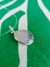 Cargar imagen en el visor de la galería, Colgante Cuarzo Rosa Plata Mod 2
