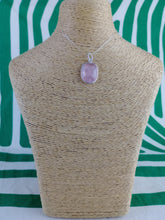 Cargar imagen en el visor de la galería, Colgante Cuarzo Rosa Plata Mod 4
