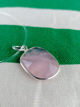 Cargar imagen en el visor de la galería, Colgante Cuarzo Rosa Plata Mod 3
