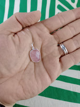 Cargar imagen en el visor de la galería, Colgante Cuarzo Rosa Plata Mod 4
