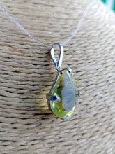 Cargar imagen en el visor de la galería, Colgante Cuarzo Limon Plata Lagrima
