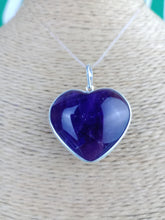 Cargar imagen en el visor de la galería, Colgante Amatista Plata Corazon Mod. 1
