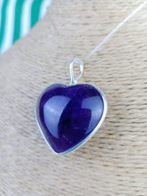 Cargar imagen en el visor de la galería, Colgante Amatista Plata Corazon Mod. 1
