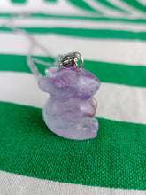 Cargar imagen en el visor de la galería, Colgante Koala Amatista
