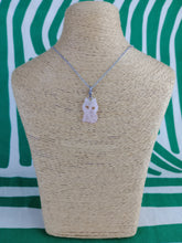 Cargar imagen en el visor de la galería, Colgante Gato Cuarzo Rosa
