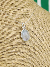 Cargar imagen en el visor de la galería, Colgante Piedra Luna Pequeño Mod. 4
