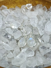 Cargar imagen en el visor de la galería, Pendientes Plata Lagrima Piedra Luna Mod. 1

